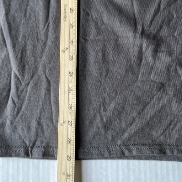 Marvel Mad Engine Dead Pool Versus Taco Graphic Tee - Picture 5 of 9